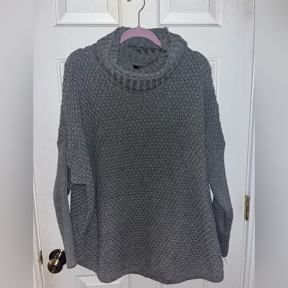 Doe and Rae Charcoal Gray Turtle Neck Sweater